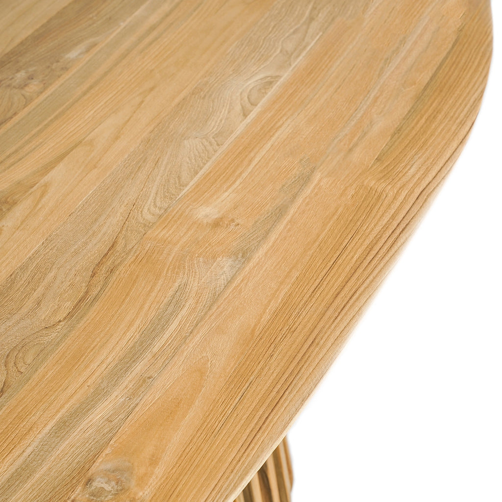 The Lonjong Dining Table