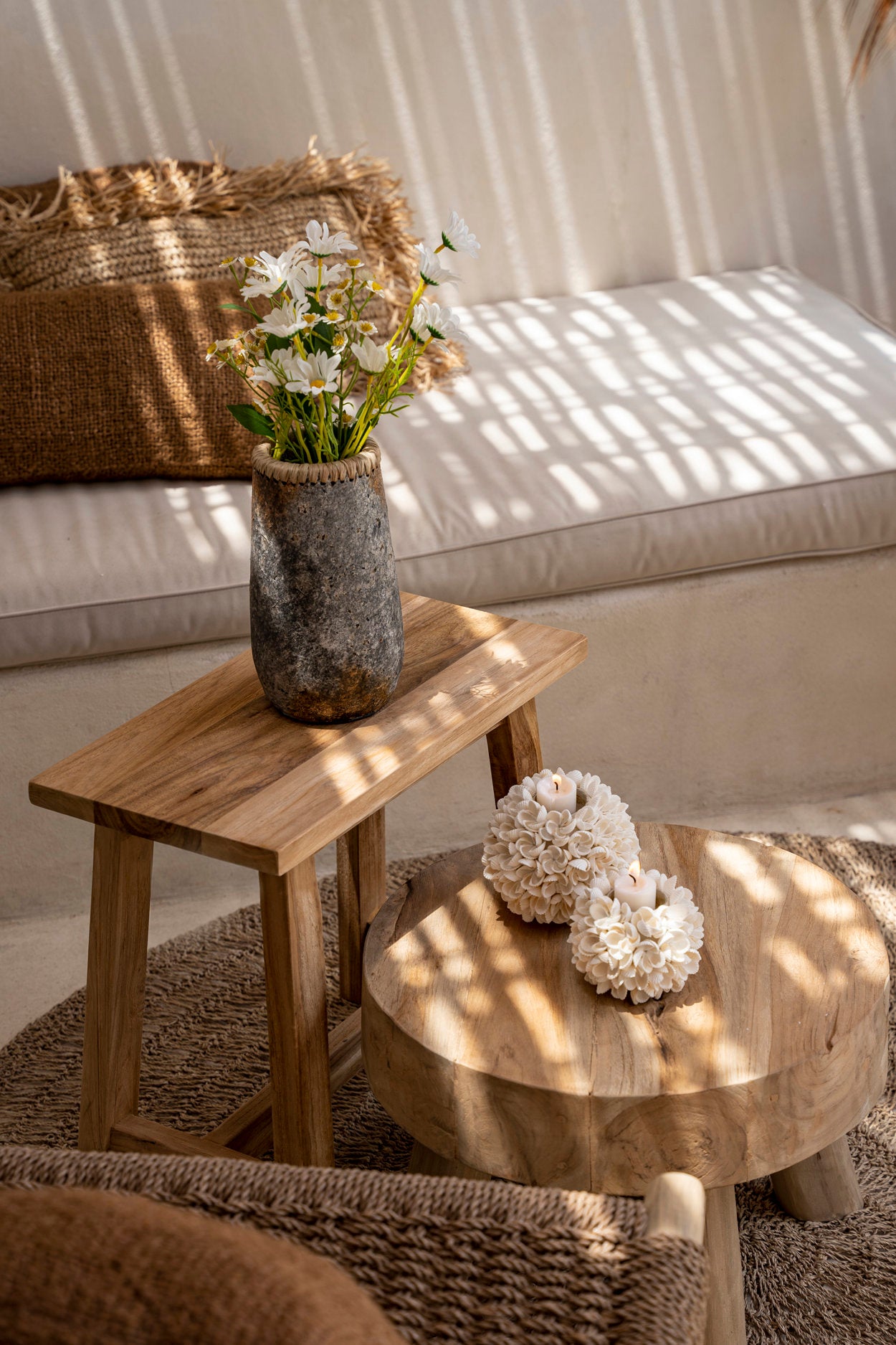 The Flower Power Candle Holder - M