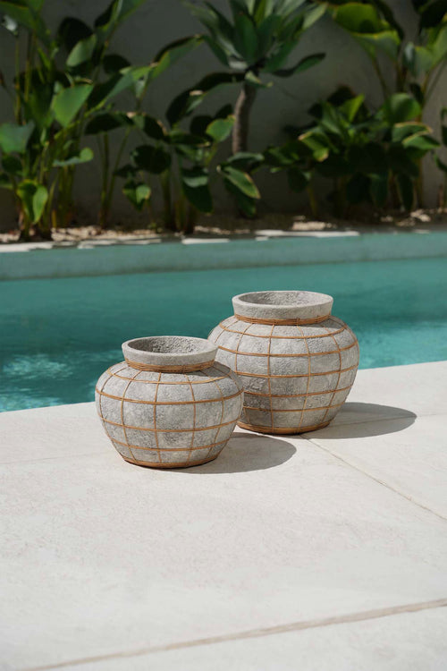 The Belly Vase - Concrete Natural - L