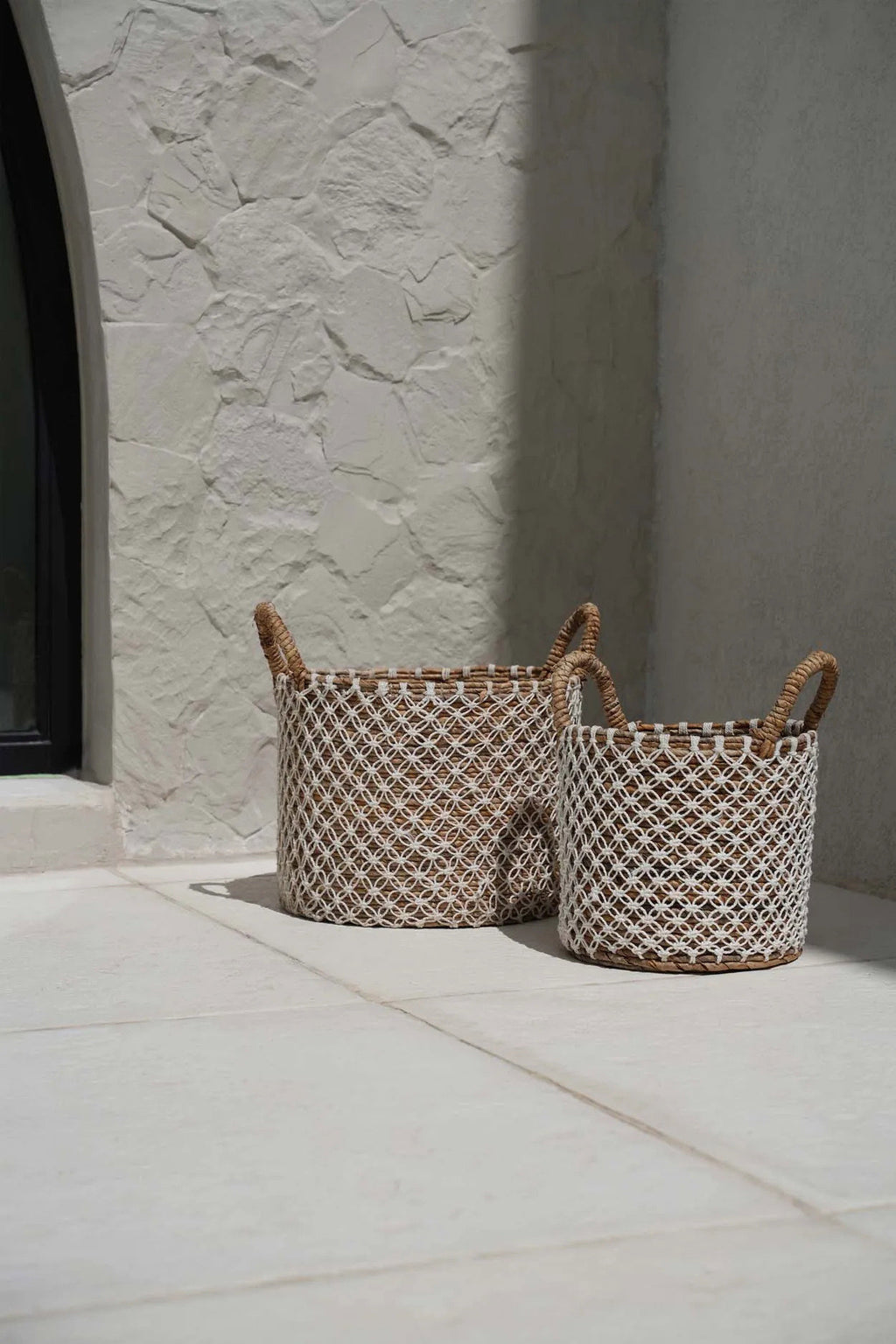 The Crossed Stitched Macrame Basket - S