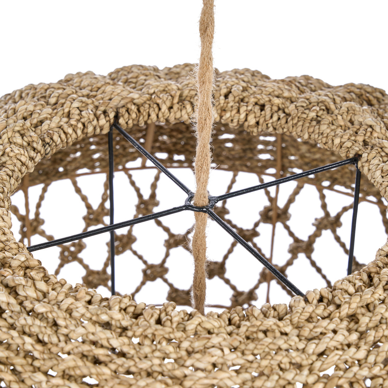 The Mantasi Lattice Pendant - XL