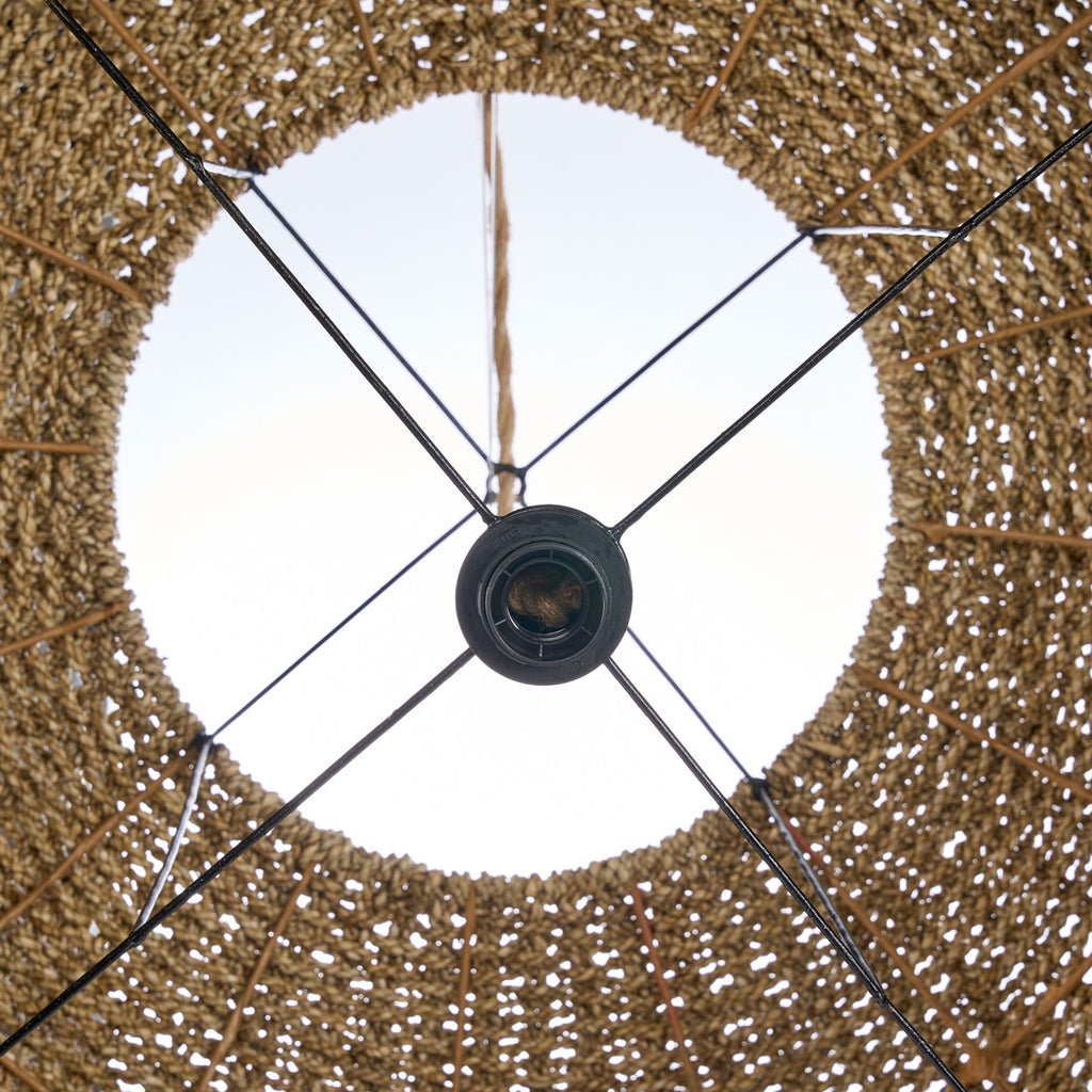The Mantasi Lattice Pendant - XXL