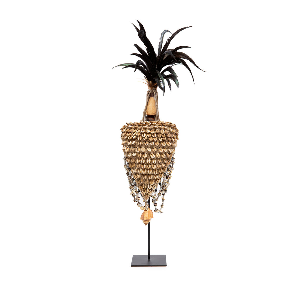 The Shell Hat on Stand - Natural Black