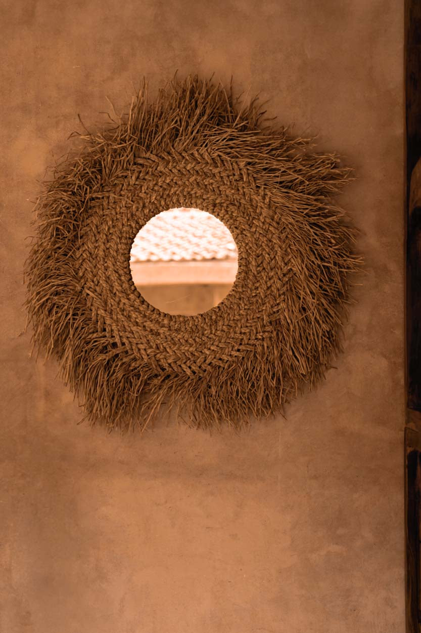 The Early Monday Mirror - Natural