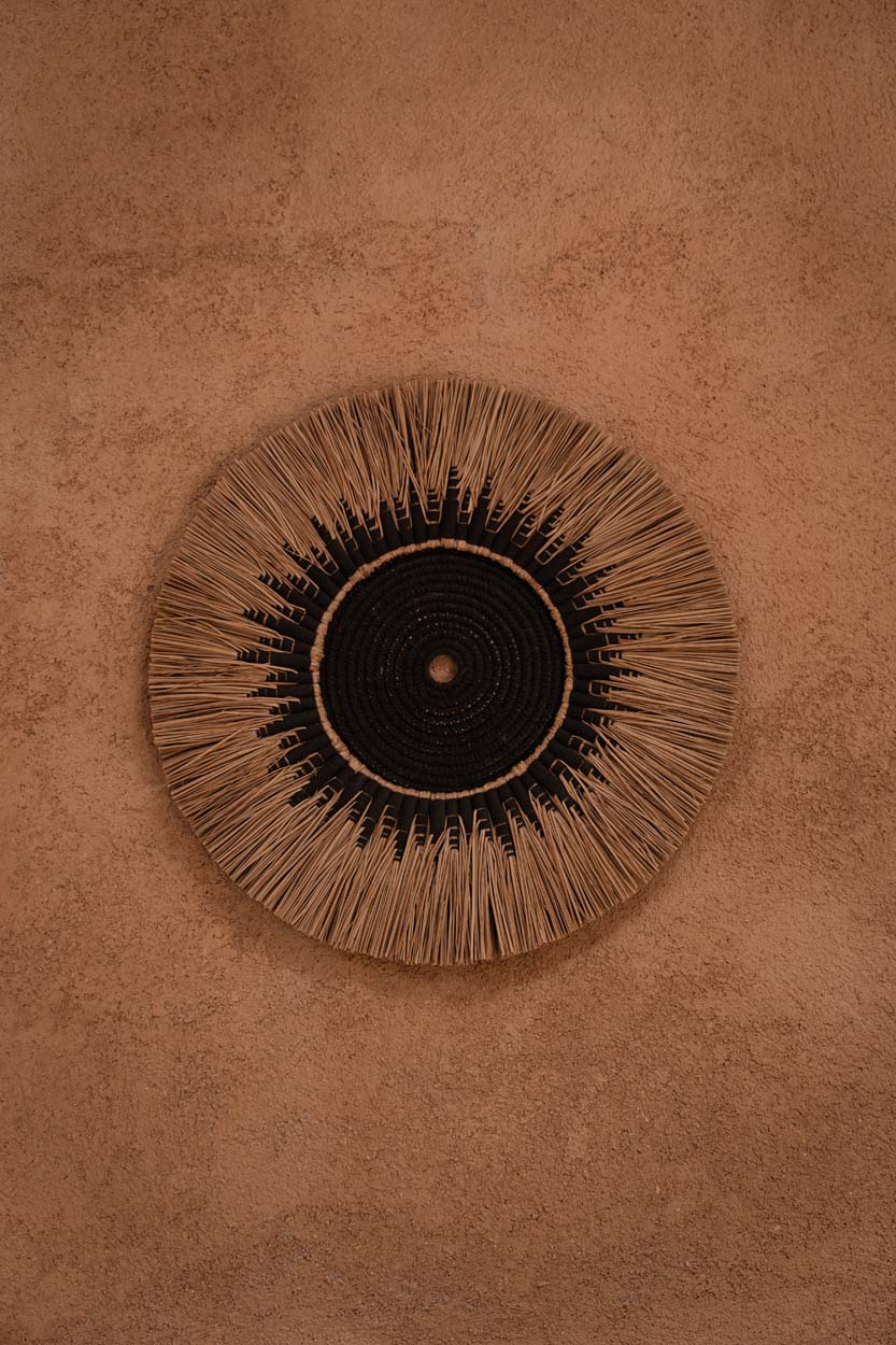 The Raffia Macramé Wall Deco - Black Natural