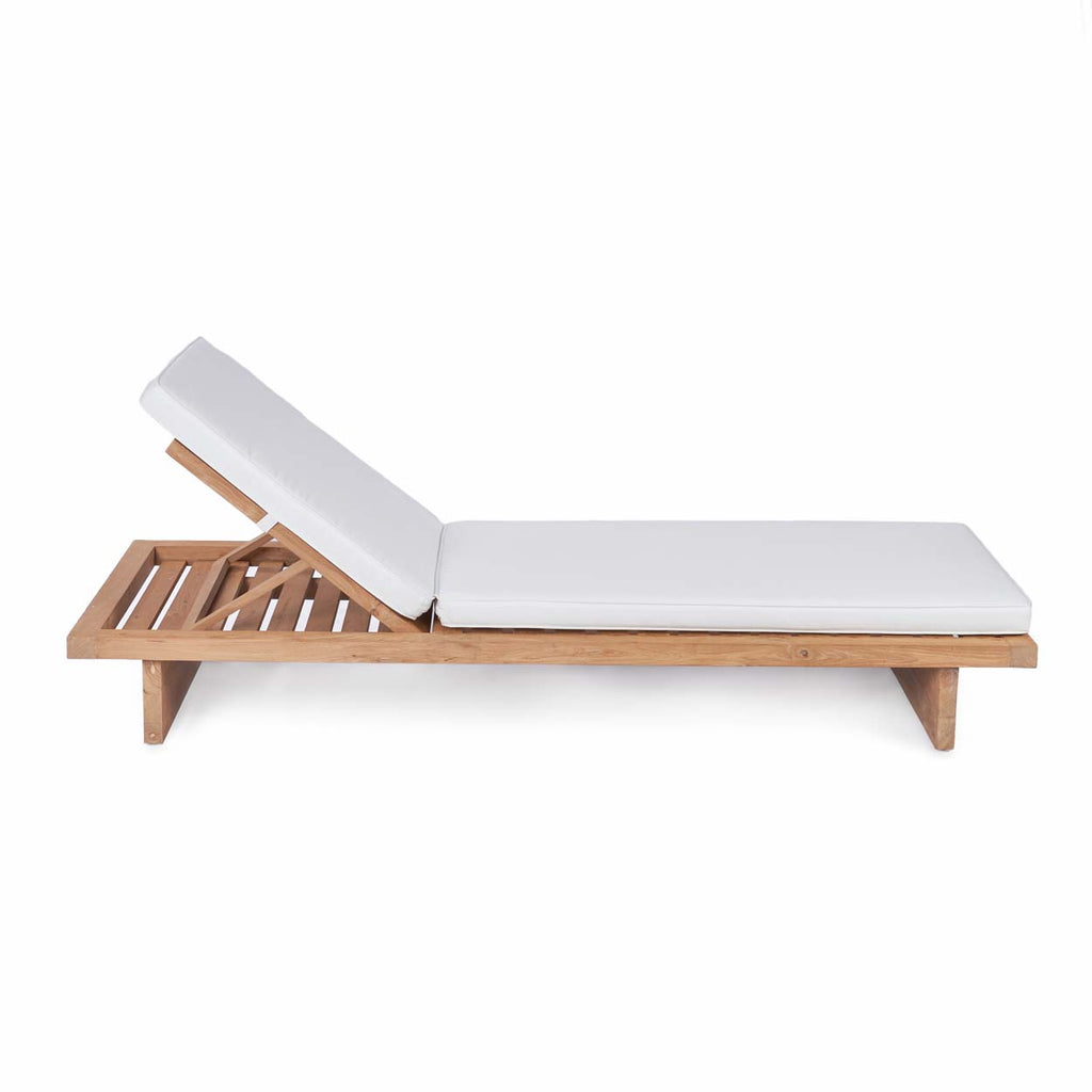 The Pantai Sunbed - Natural White