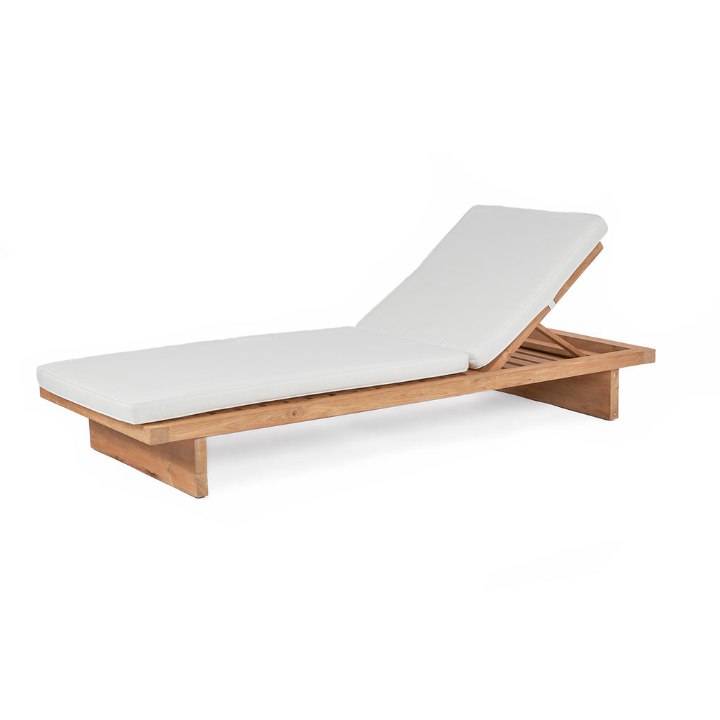The Pantai Sunbed - Natural White