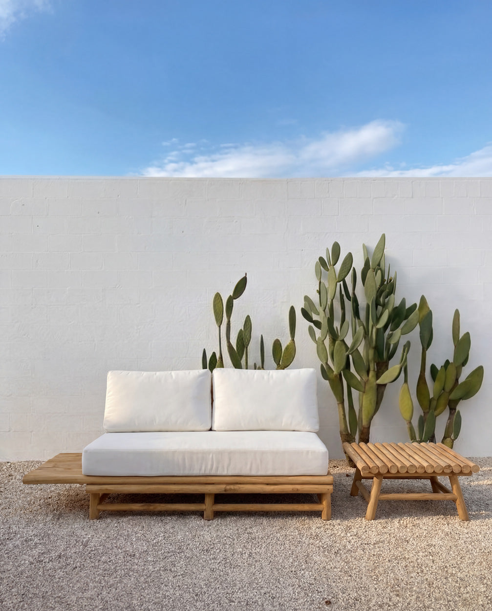 The Nusa Penida Two Seater - Natural White - Outdoor