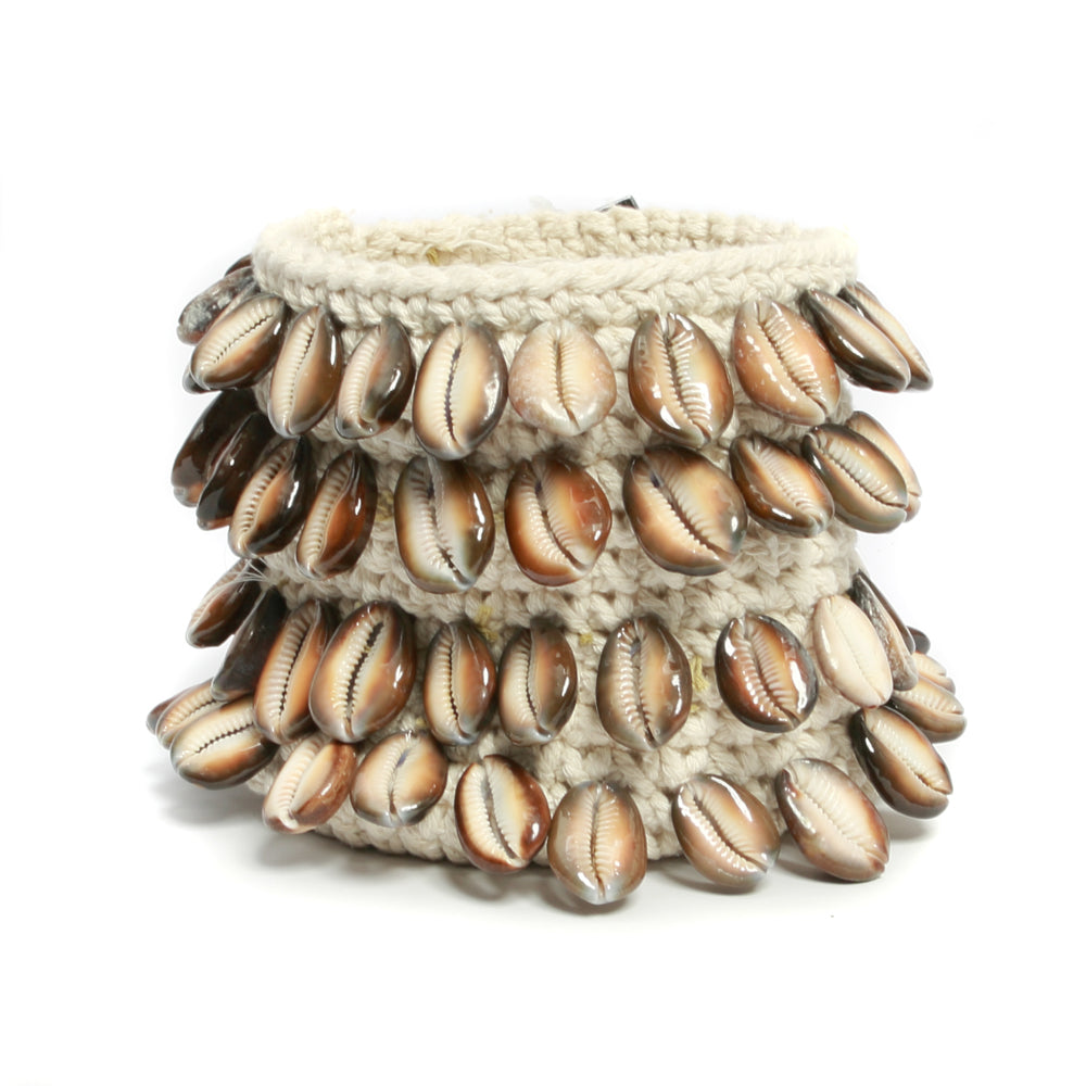 The Cowrie Macrame Planter - Natural Black - M