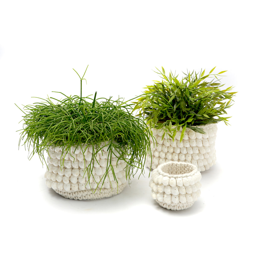 The Kai Macrame Planter - White - M