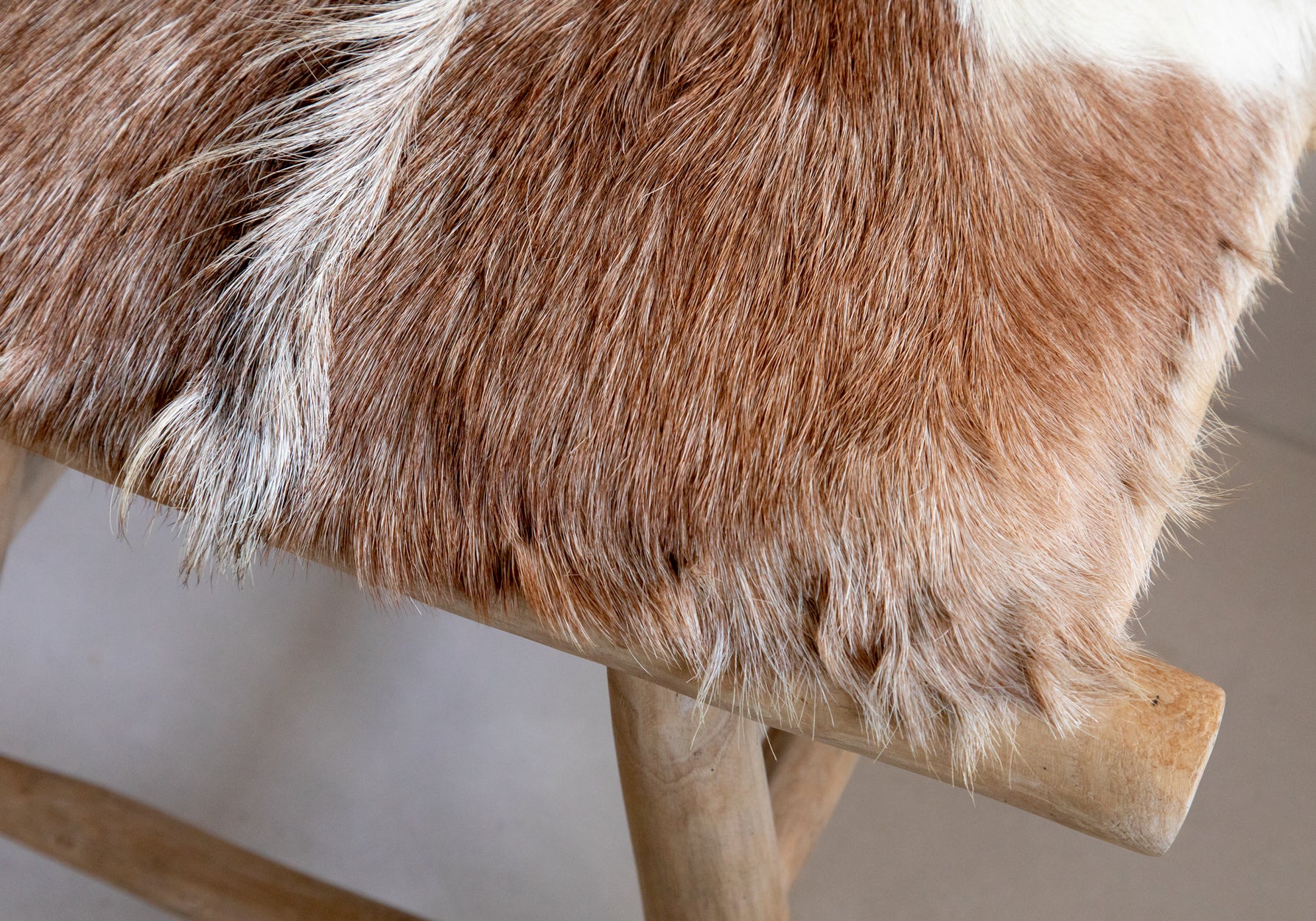 The Island Comfy Stool - Natural Brown