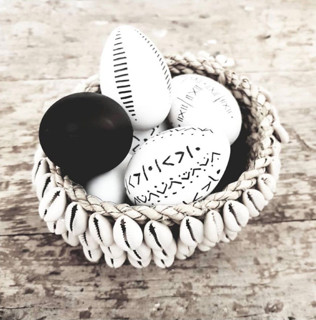 The Weaved Cowrie Basket #3 - Natural