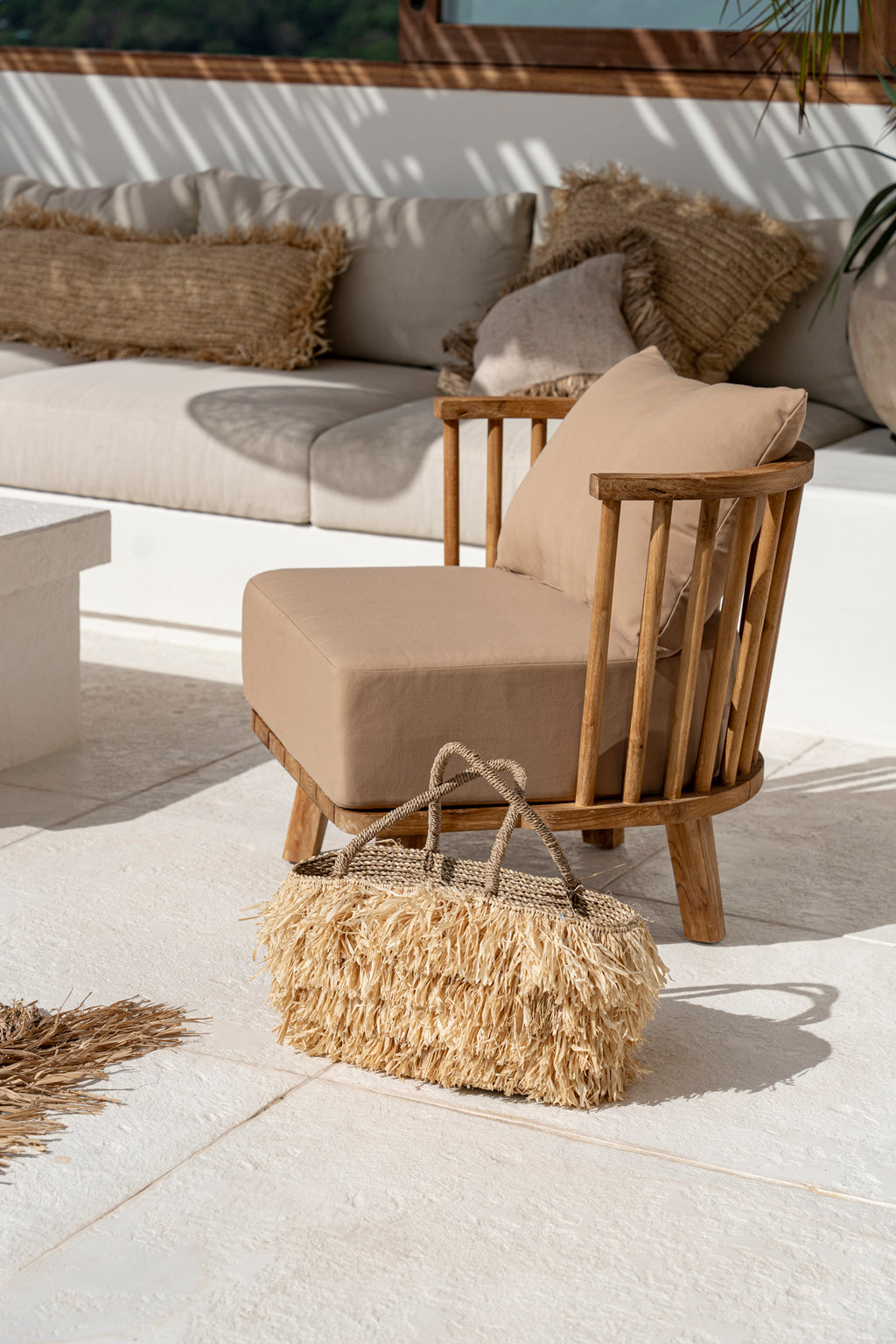 The Raffia Bahamas Basket - Natural