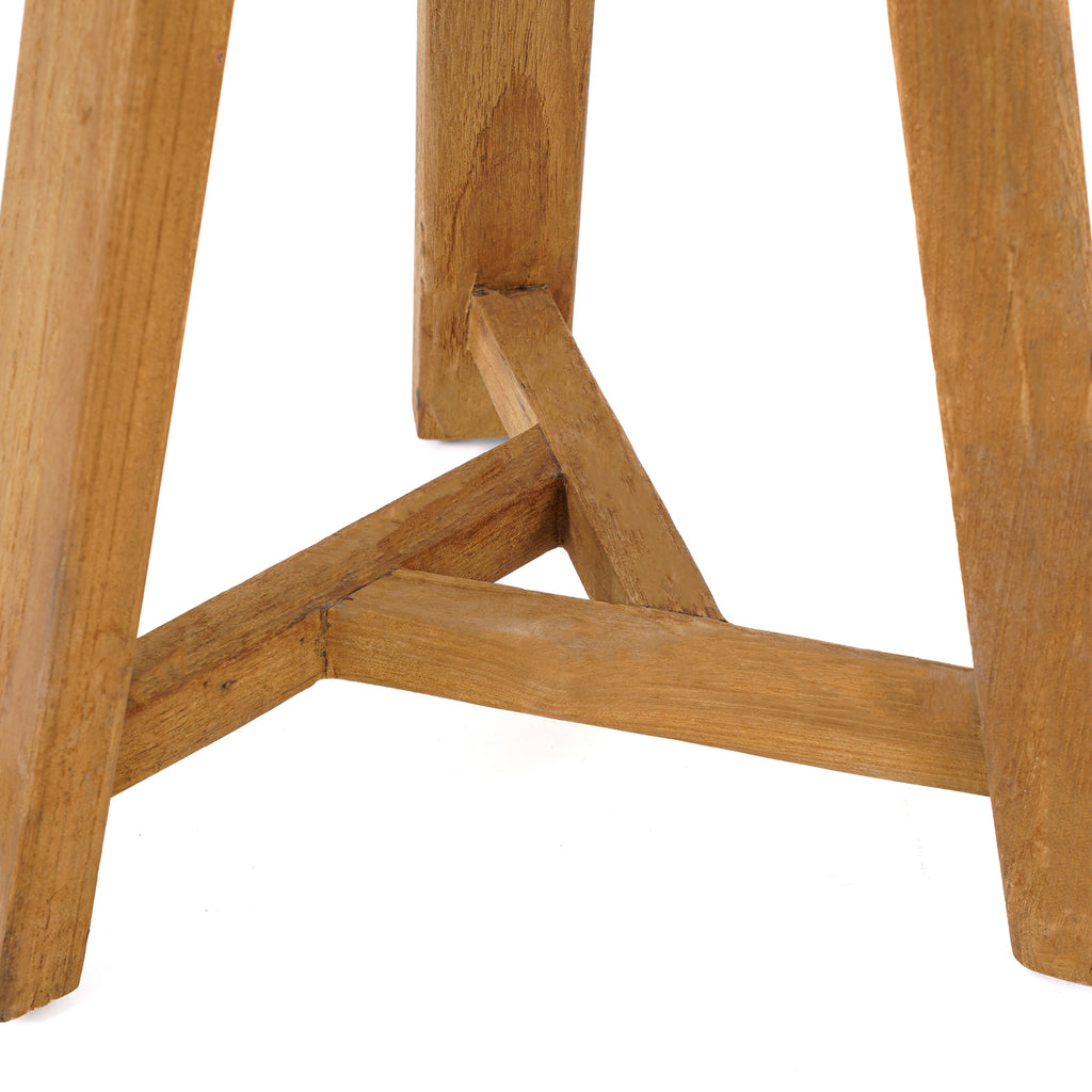 The Susut Stool