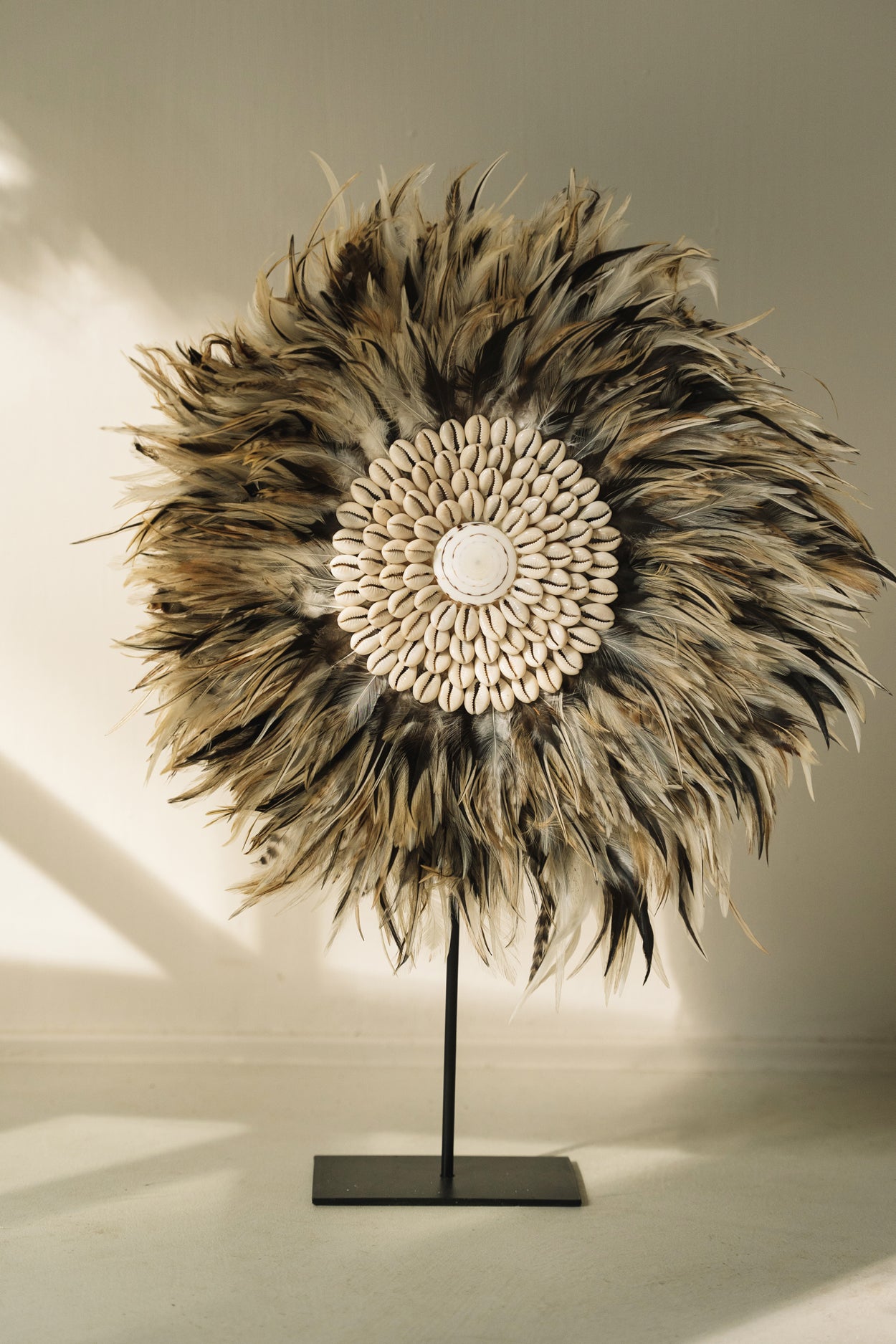 The Coastal Juju on Stand - Grey Brown - S
