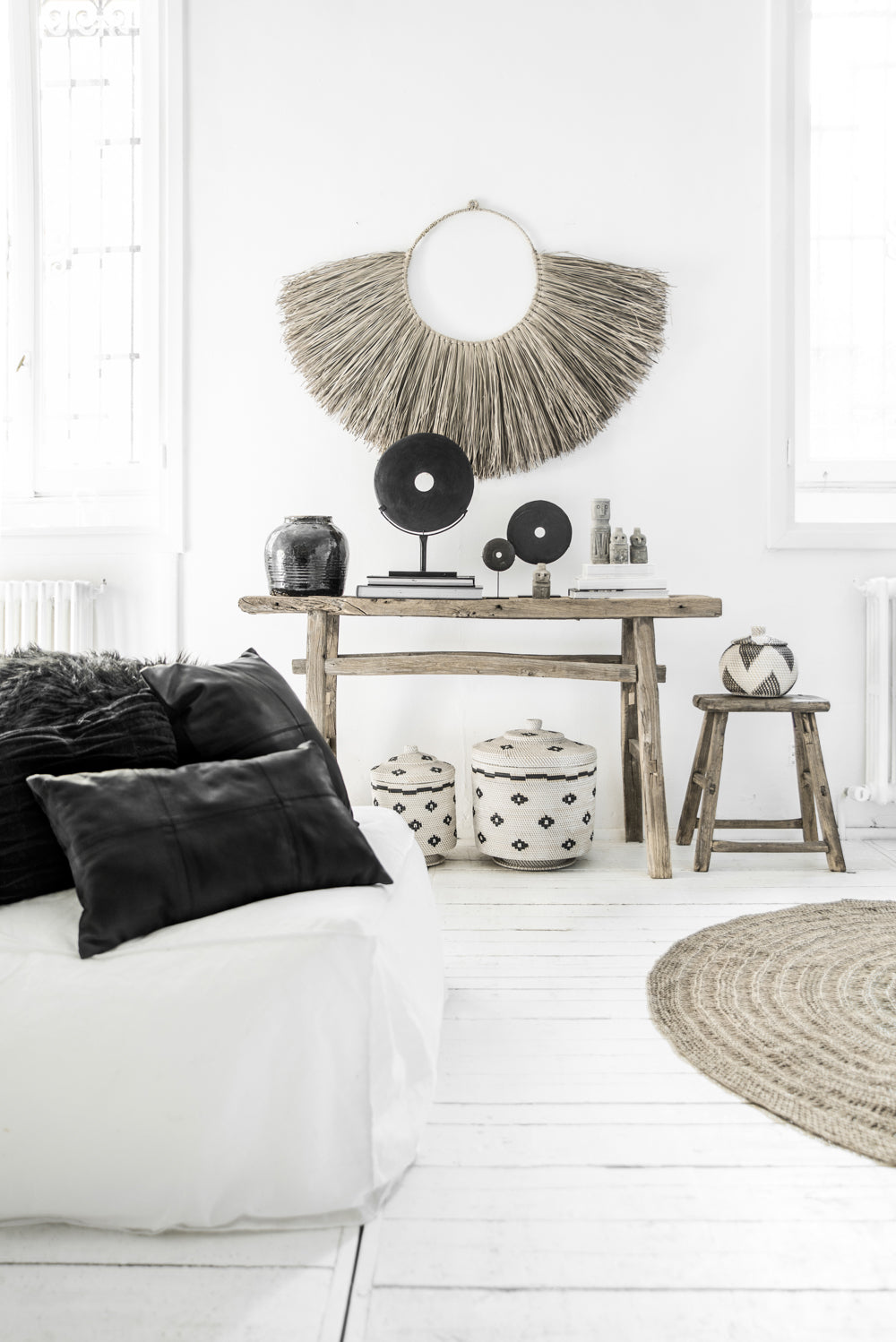 The Paddy Rice Basket - White Black - M