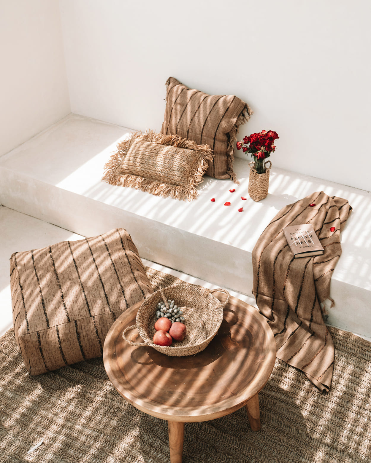 The Raffia Basket Trays - Natural - Set of 3