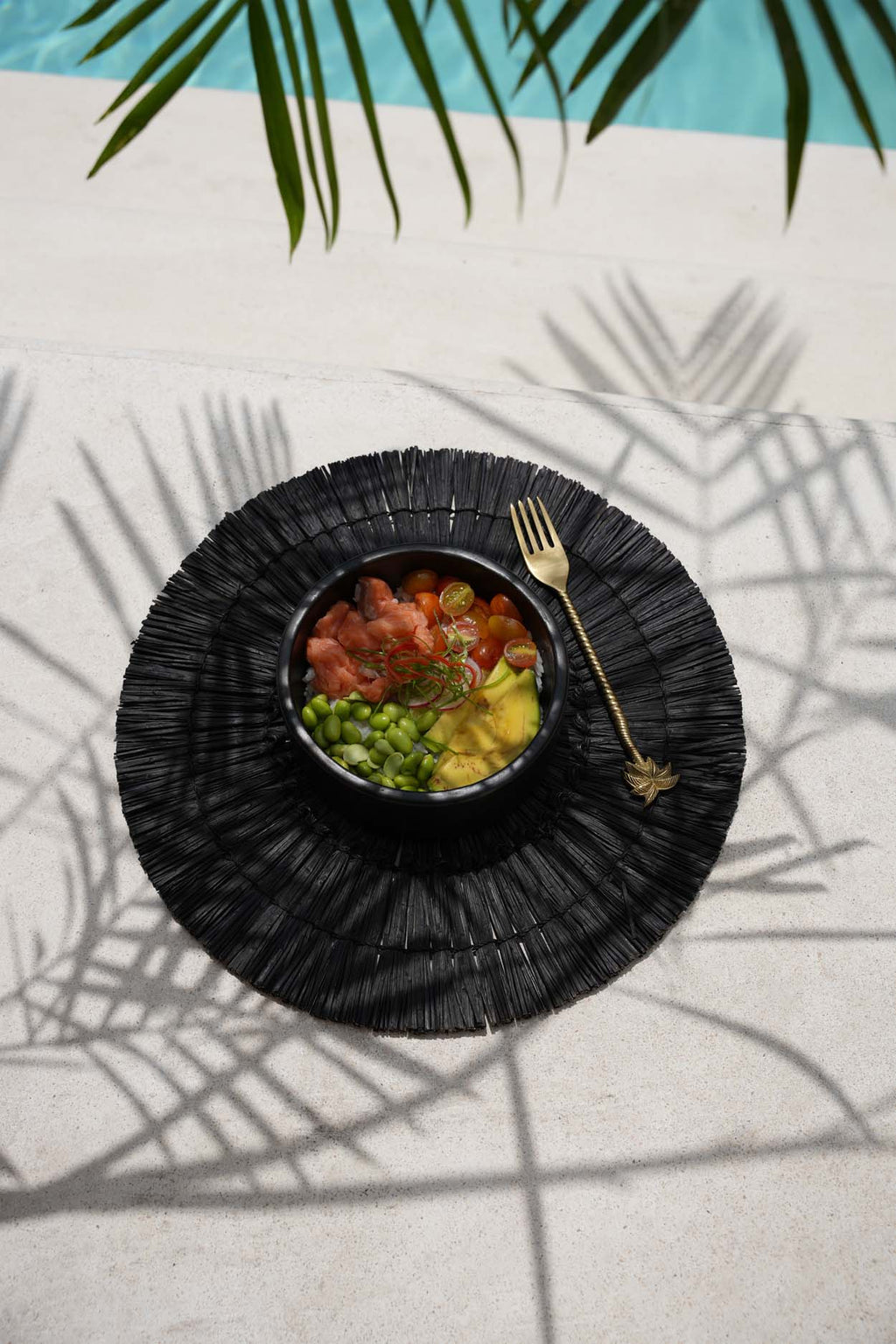 The Alang Alang Placemat - Round - Black
