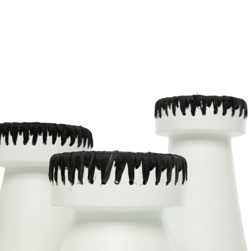 The Pretty Candle Holder - White Black - M