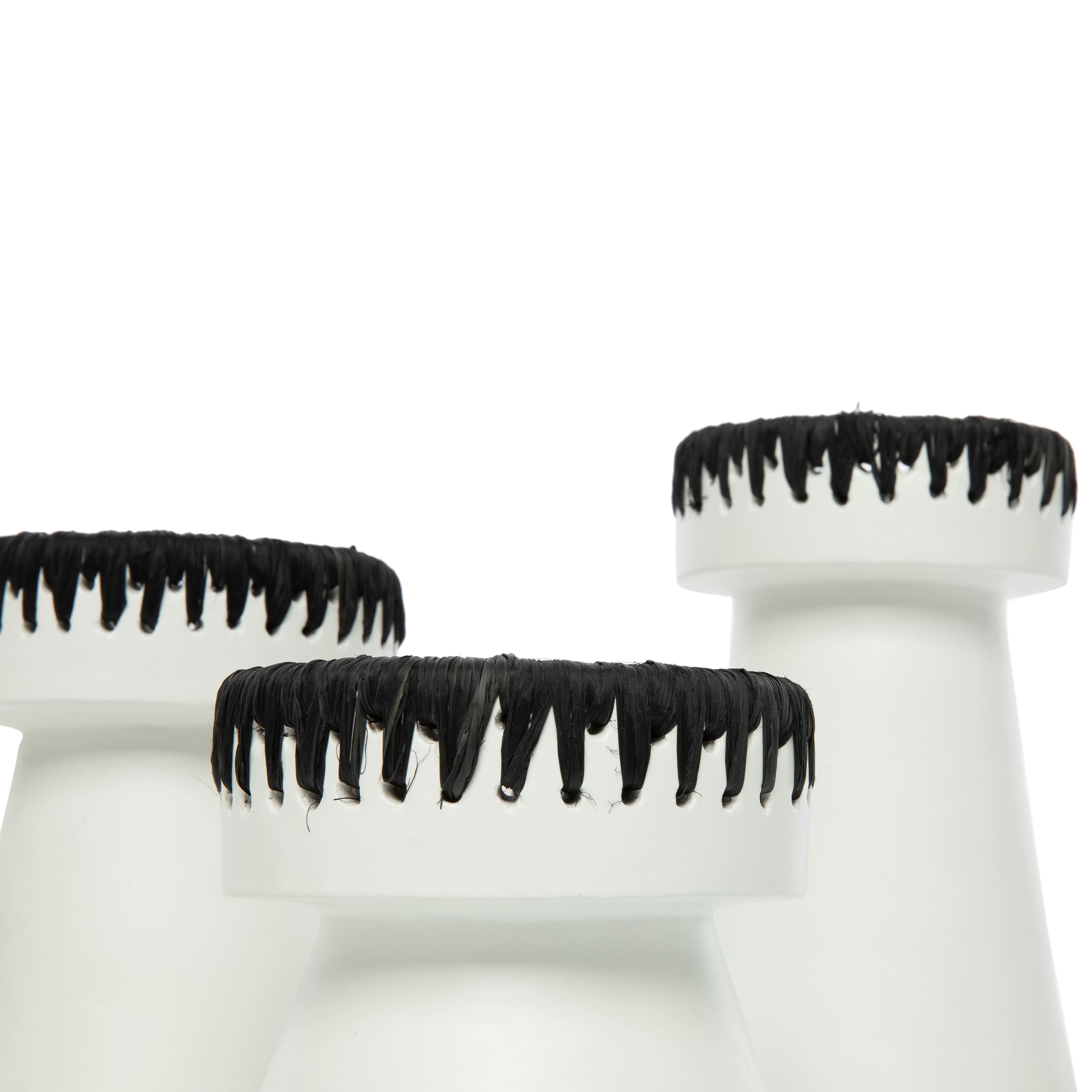 The Pretty Candle Holder - White Black - M