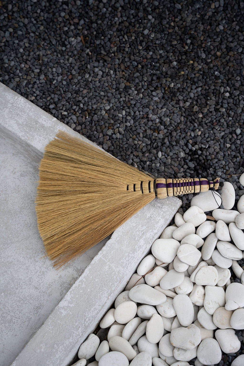 The Sweeping Brush - Natural