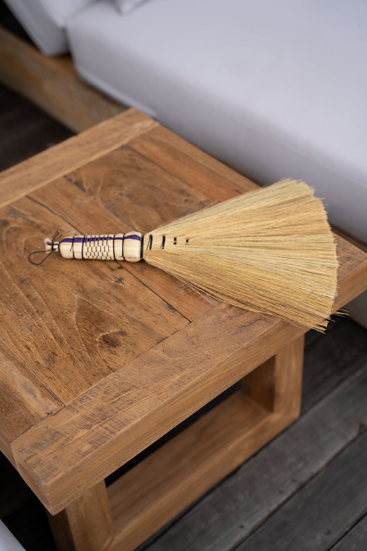 The Sweeping Brush - Natural
