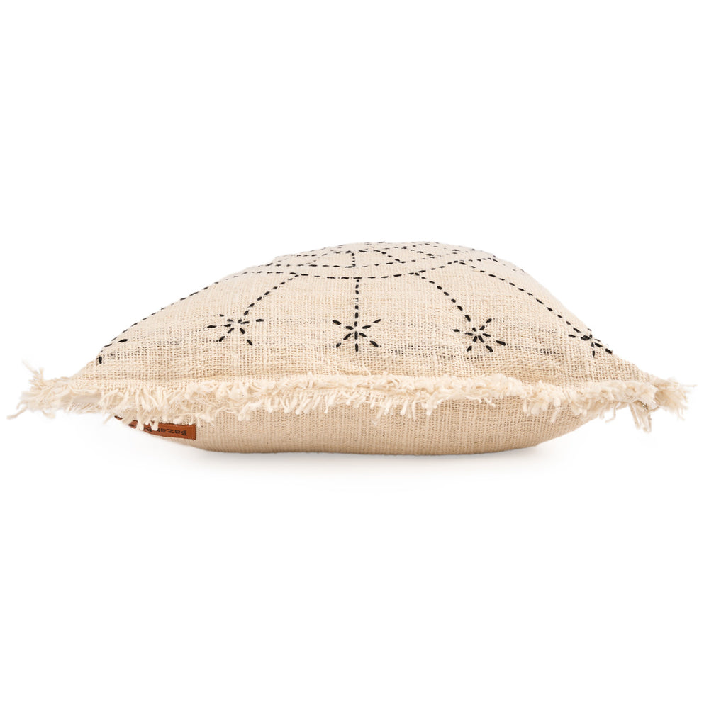 Cushion 023