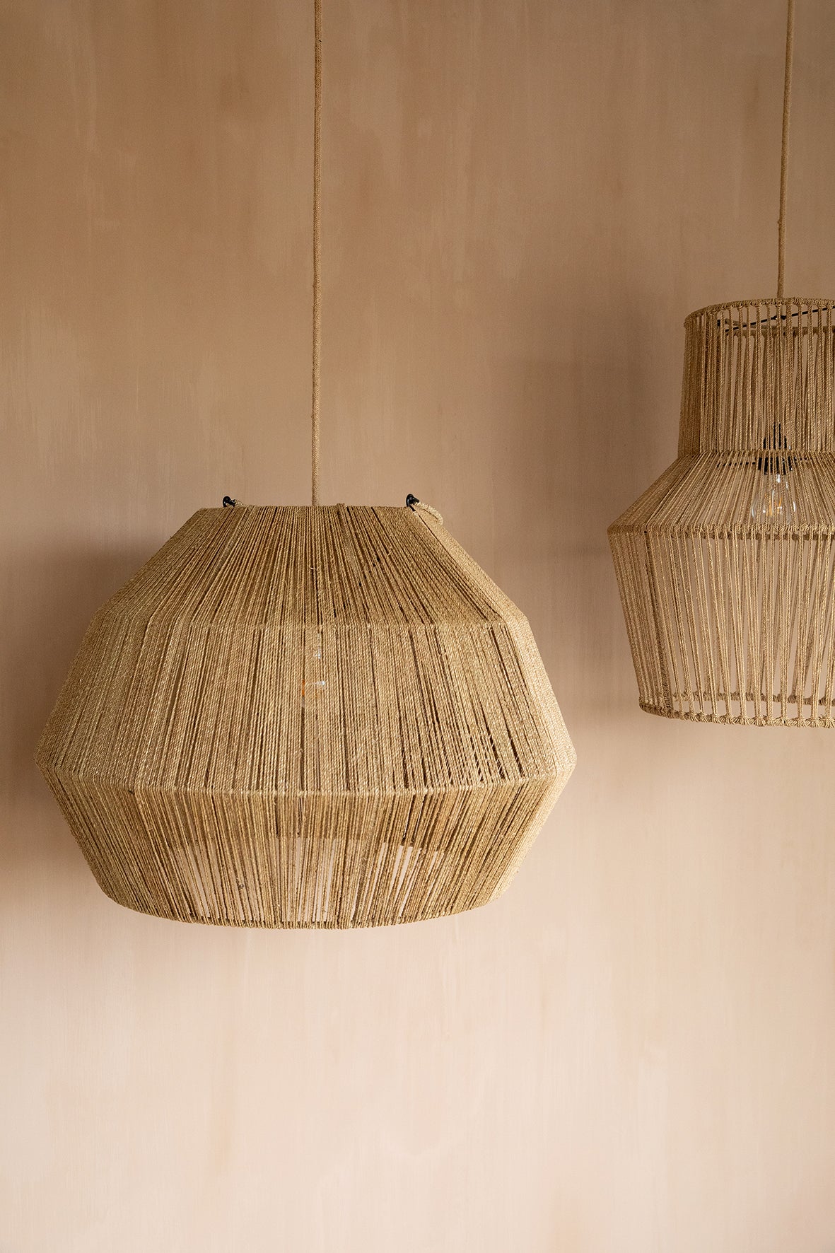 The Lashing Pendant - Natural