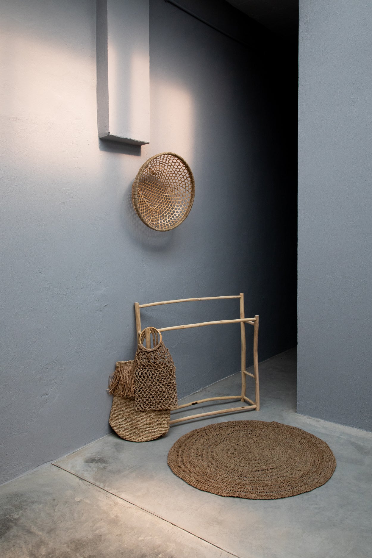 The Tulum Towel Hanger