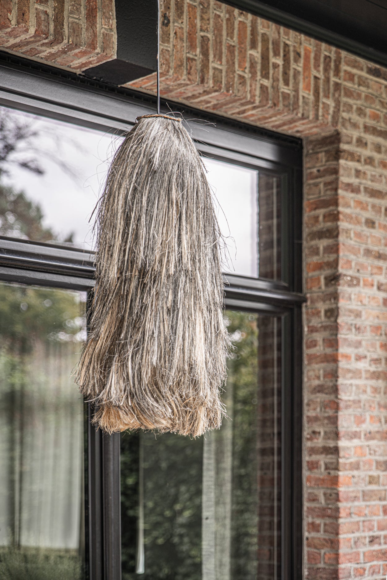 The Abaca Cuci Pendant Lamp - Natural Black- L