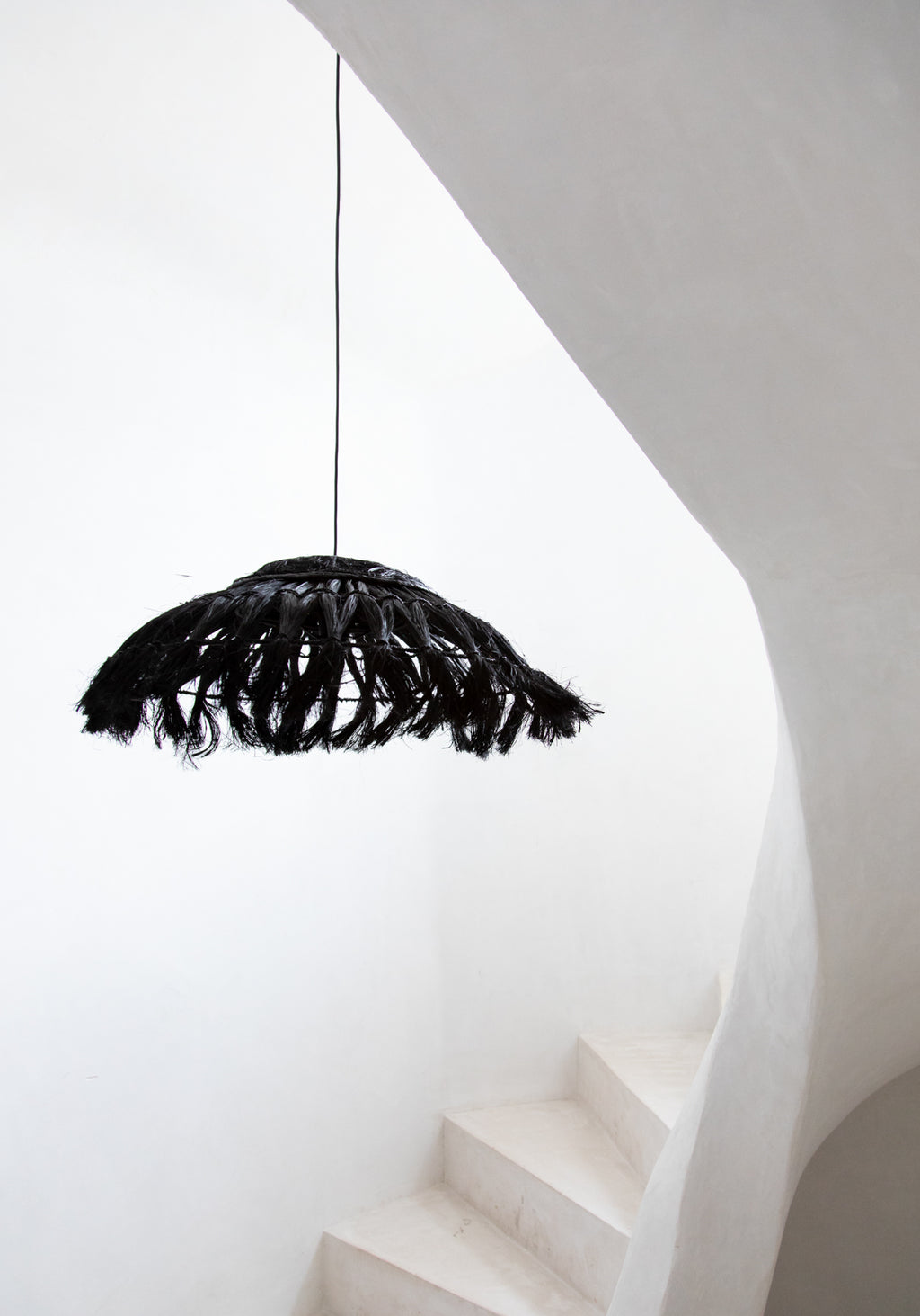 The Abaca Disc Pendant - Black