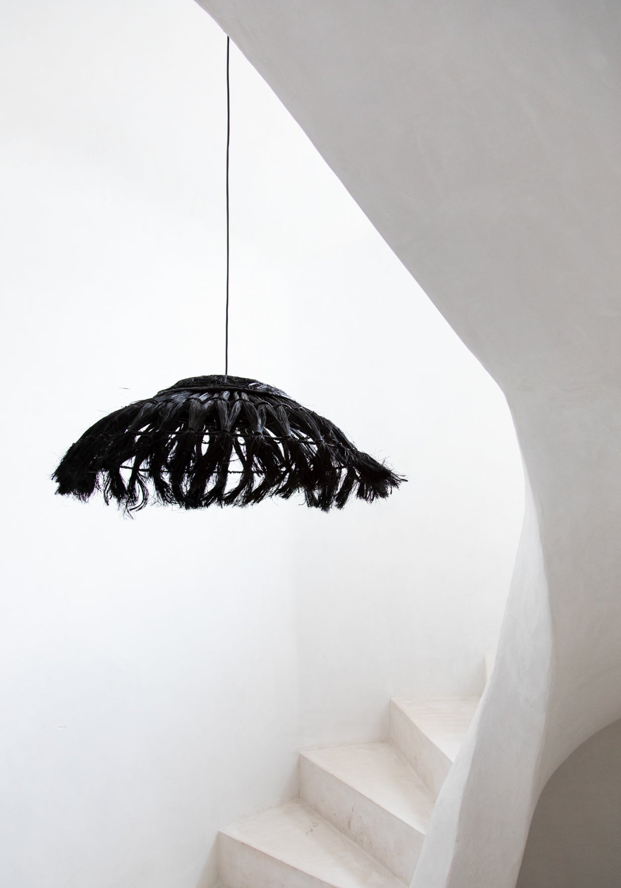 The Abaca Disc Pendant - Black