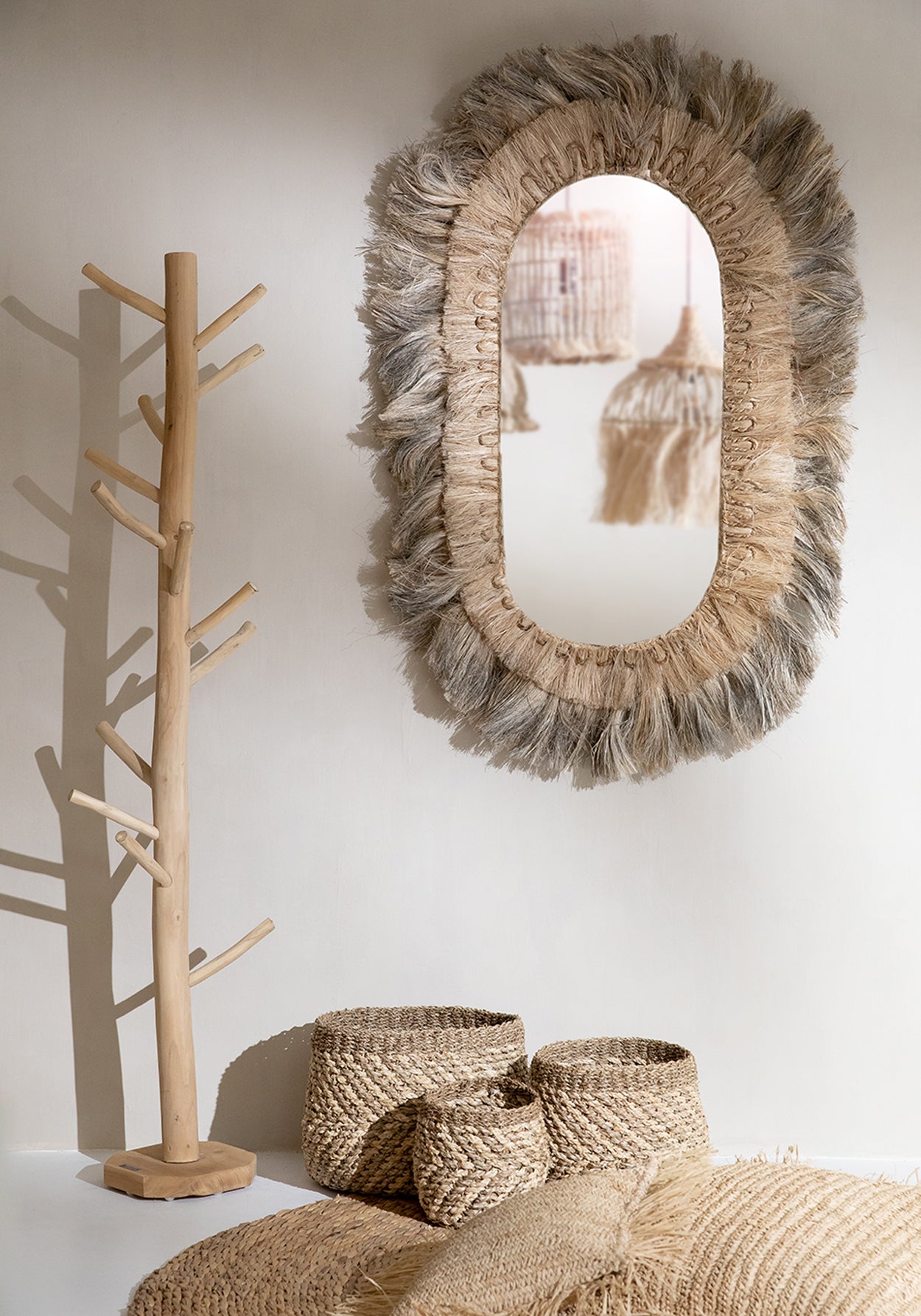 The Huge Oval Mirror - Natural - XL